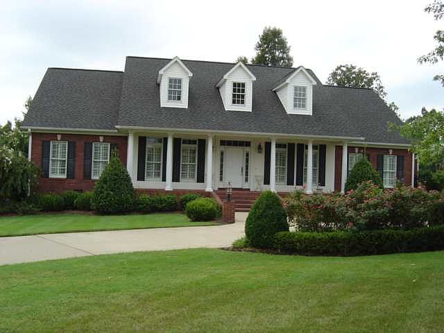1st image of 101 Greenwood Pl