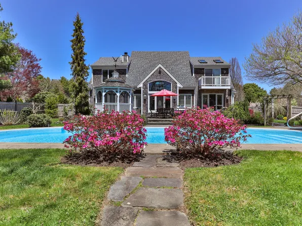 7 Polaris Drive, Mashpee, MA 02649