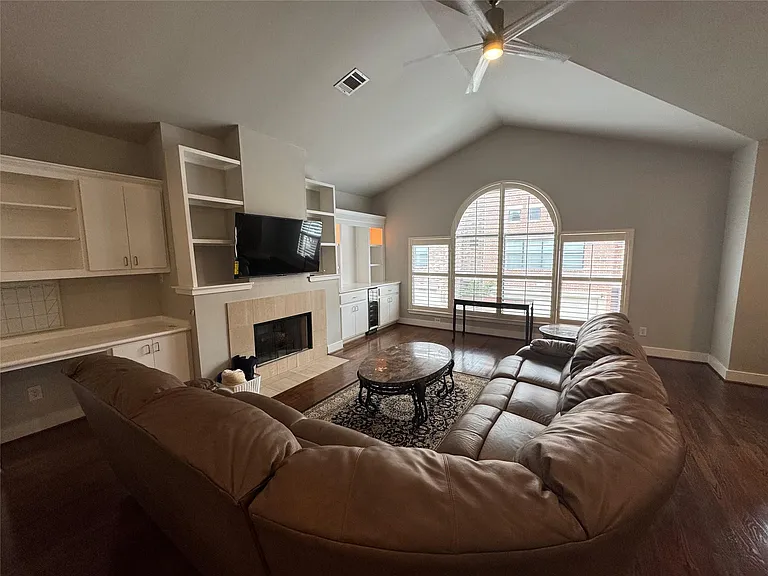3606 Omeara Dr — Photo 8