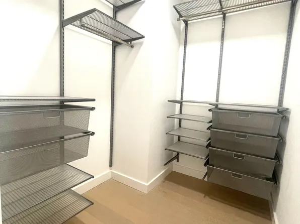 3 Court Square image 6 of 8