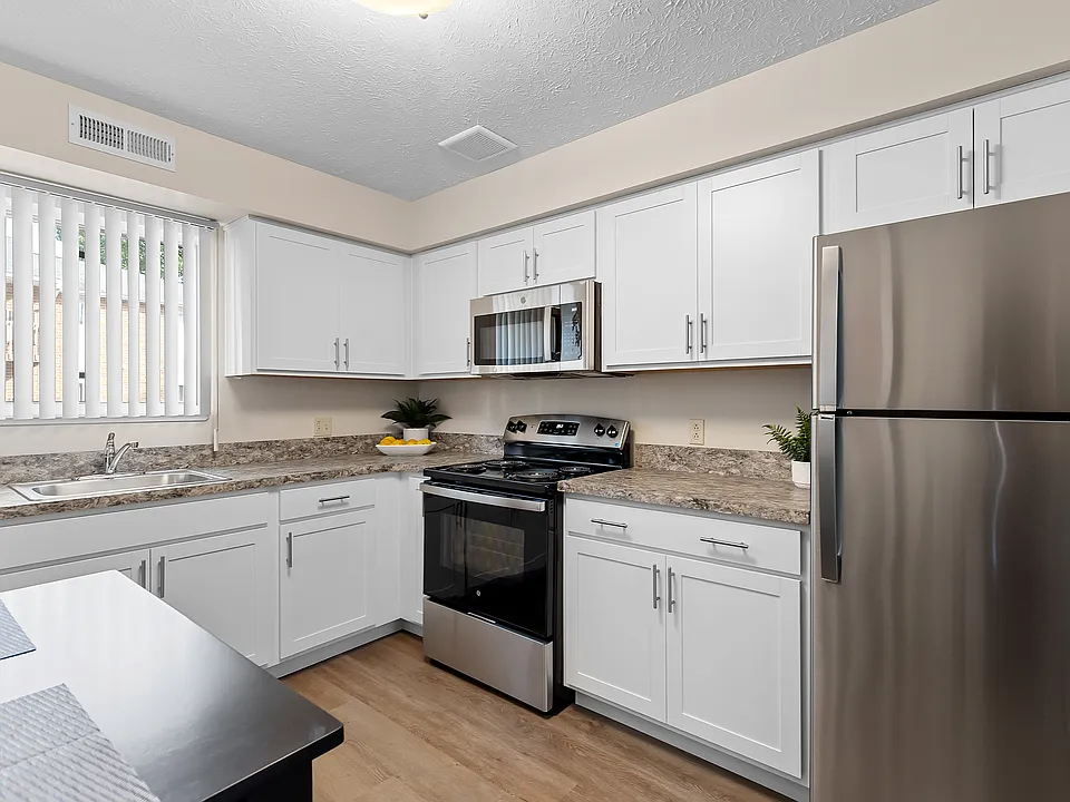 Foxmoor Apartments