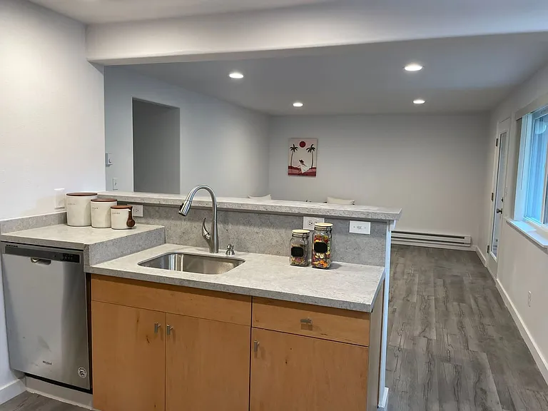 Sherwood Terrace Apartments — Photo 9