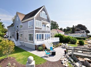 218 Shore Rd, Waterford, CT 06385