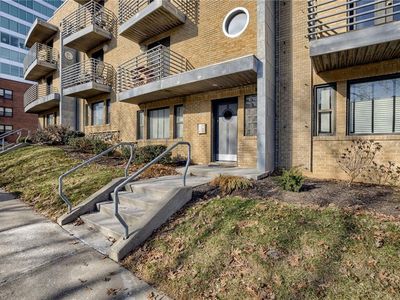 4536 Broadway Blvd UNIT 2N, Kansas City, MO, 64111