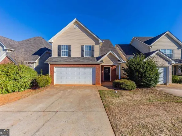 527 Carlton Pointe Dr, Palmetto, GA 30268