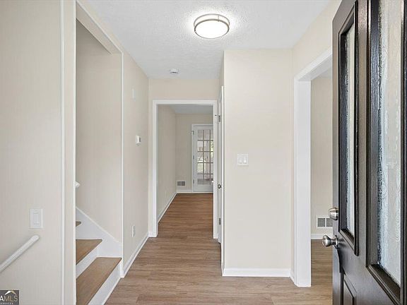 4th image of 4471 Myrtle Hill Rd NE