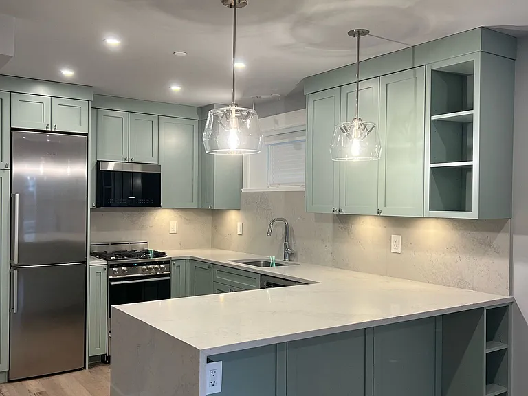68 W 18th Ave — Photo 5