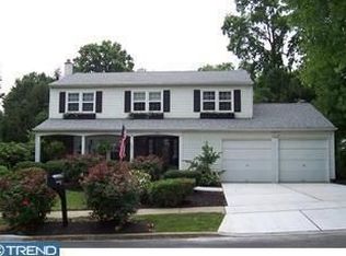 308 Walton Dr, Morrisville, PA