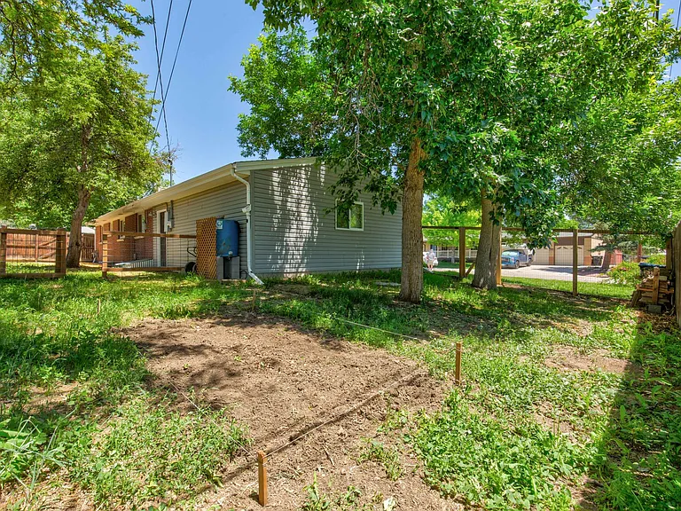 5303 Jellison St — Photo 25