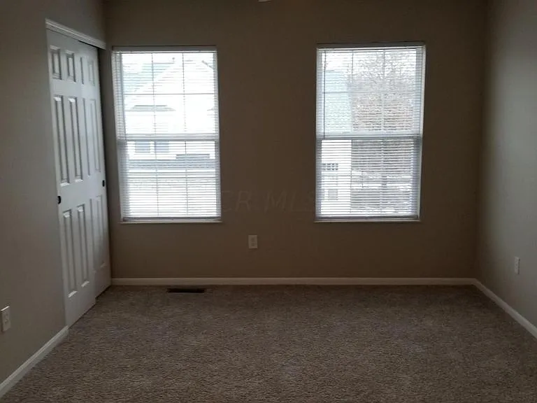 8254 Deering Oaks Dr — Photo 10