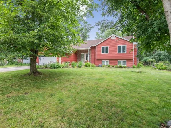 1140 86th Ave N, Brooklyn Park, MN 55444