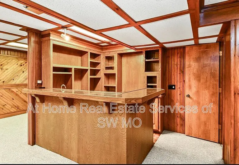 834 E Manchester Dr — Photo 22