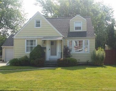 90 Calvert Blvd, Tonawanda, NY, 14150