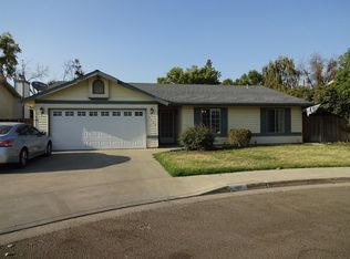 4520 W Howard Ave, Visalia, CA 93277