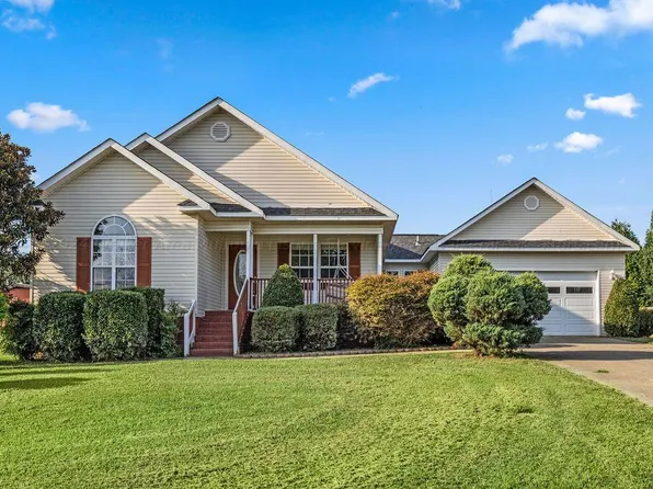 92 Ansley St, Jasper, AL 35504