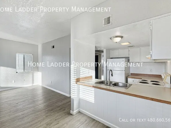 4959 S Park Ave #203, Tucson, AZ 85706