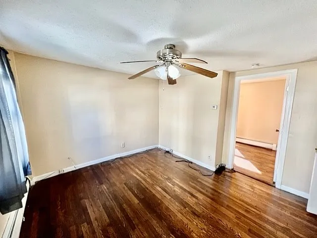 2 bed, 600 sqft, $2,300 — Photo 2