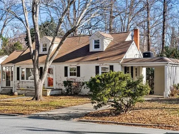 311 Kensington Rd, Greensboro, NC 27403