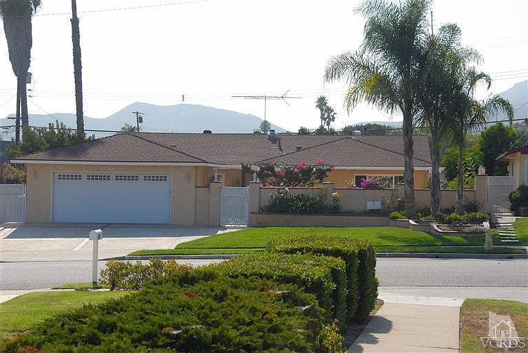 1st image of 653 Lois Ave