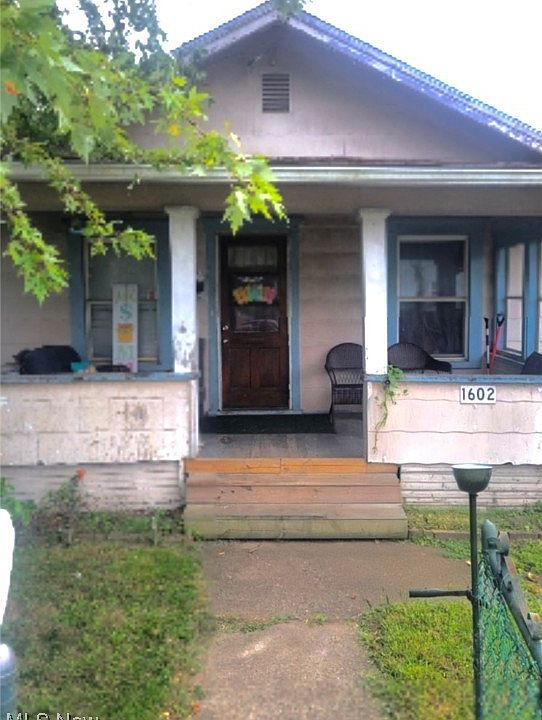 1st image of 1602 Globe St