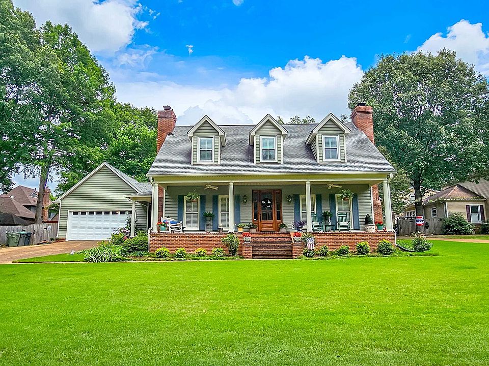 1st image of 1928 Wood Oak Dr