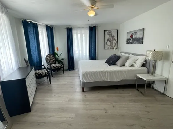 1508 Dolphin St #3, Sarasota, FL 34236