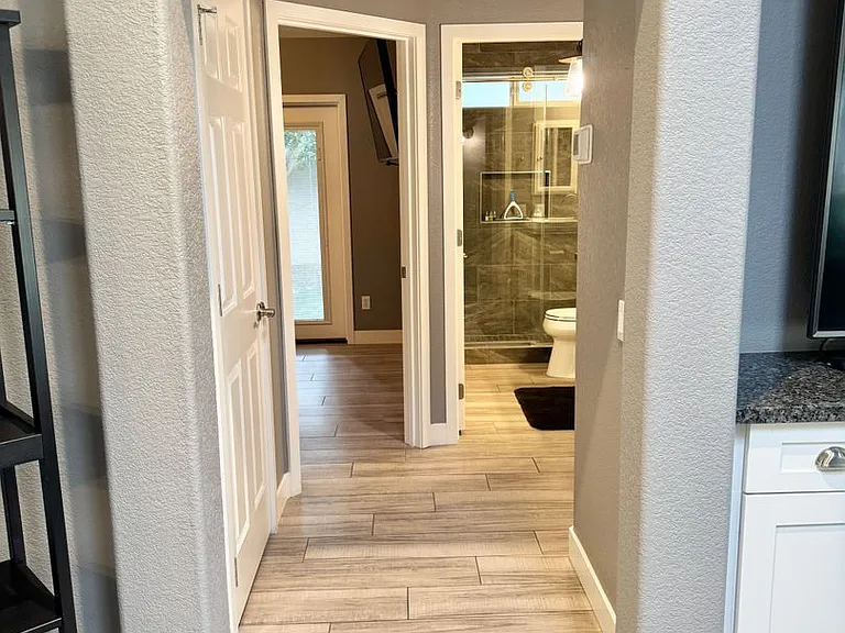 1401 W Blue Ridge Ct — Photo 18