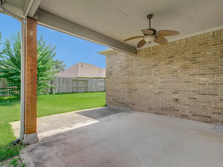 7142 Breton Bay Pass — Photo 46
