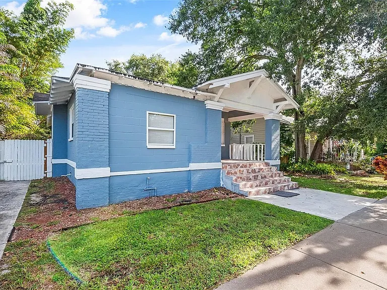 811 W Amelia Ave — Photo 12