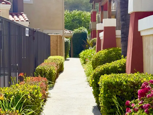 Malibu Creek I & II, 5320 Las Virgenes Rd #5305-13, Calabasas, CA 91302