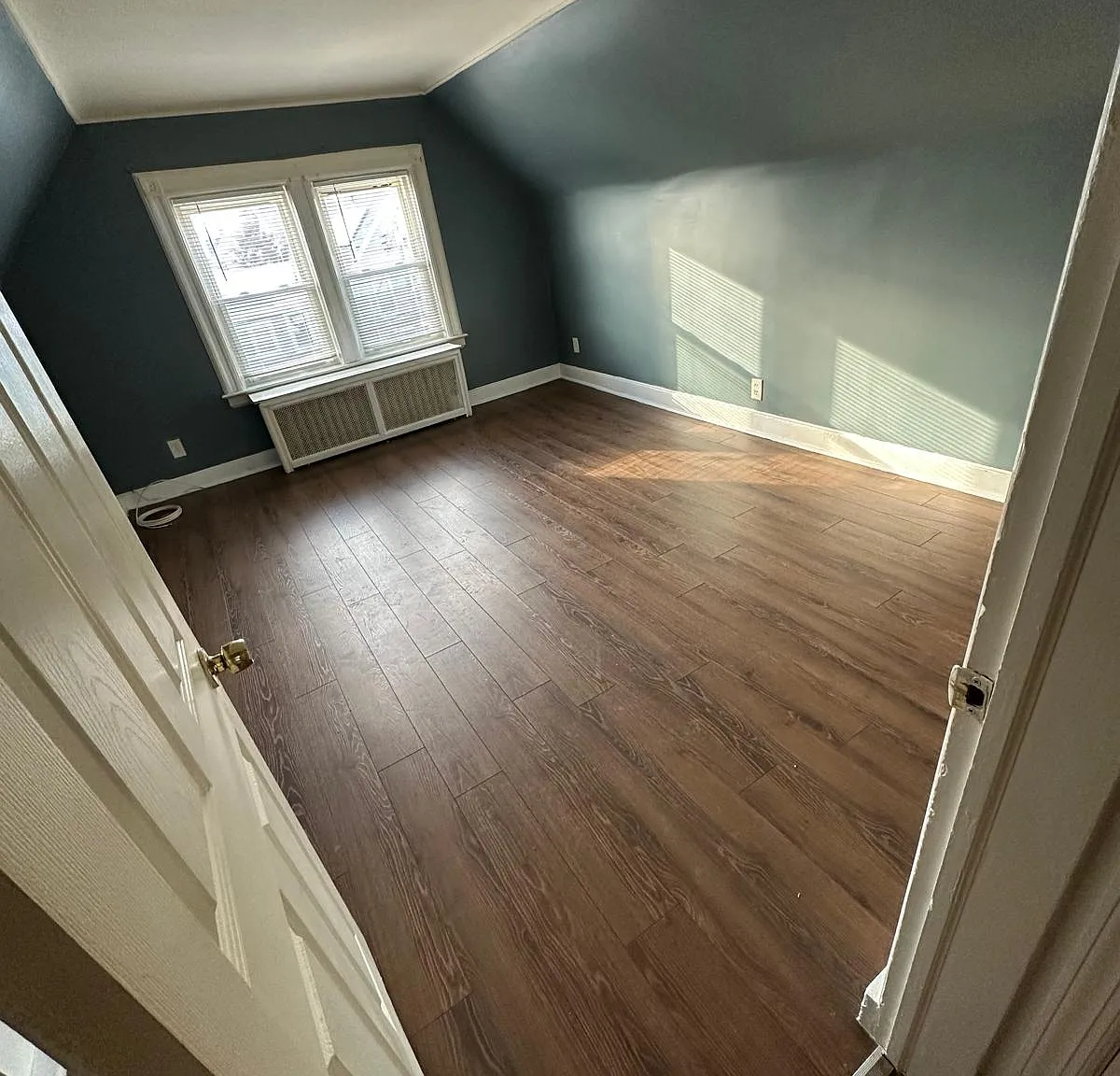 Studio, 1000 sqft, $1,750 — Photo 1