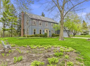 406 Crescent LANE, Thiensville, WI 53092