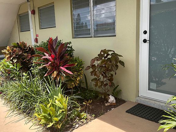 2nd image of 960 Crystal Lake Drive #112