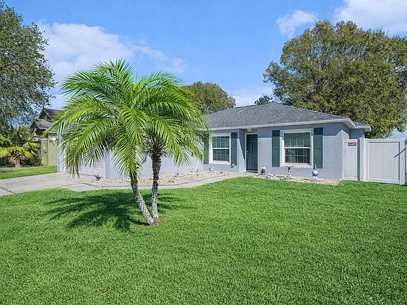 3rd image of 5408 Locklear Pl