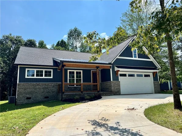 116 Arrowood Ln, Harmony, NC 28634