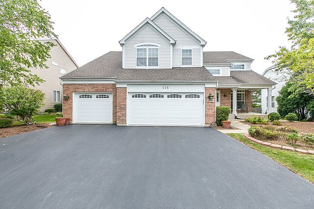1st image of 576 Cliffwood Ln