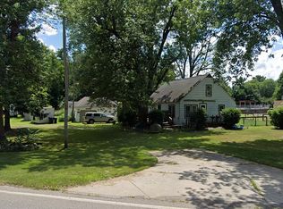 14300 Dragoon Trl, Mishawaka, IN 46544