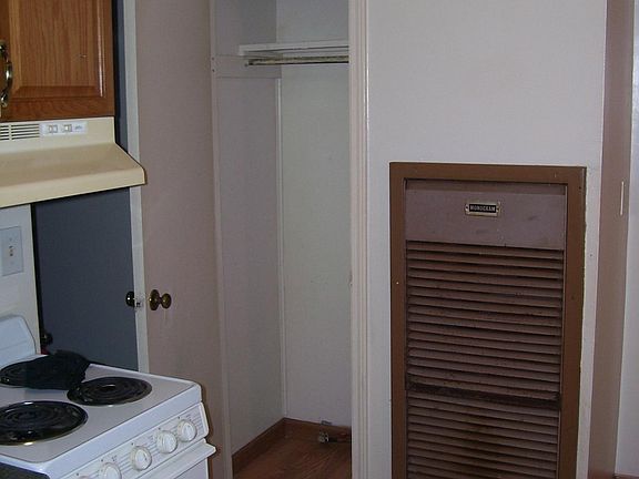 Closet and furnace