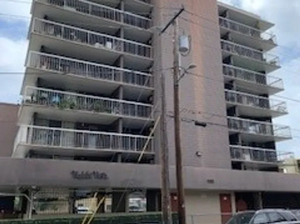 1155 Hassinger St APT 602, Honolulu, HI 96822