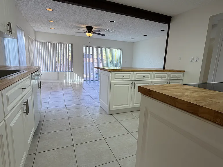 13261 SW 102nd Ter — Photo 11