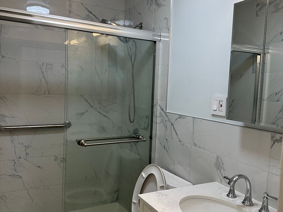1st image of 402 Nome Ave #1