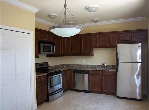 5th image of 532 Ryans Woods Ln