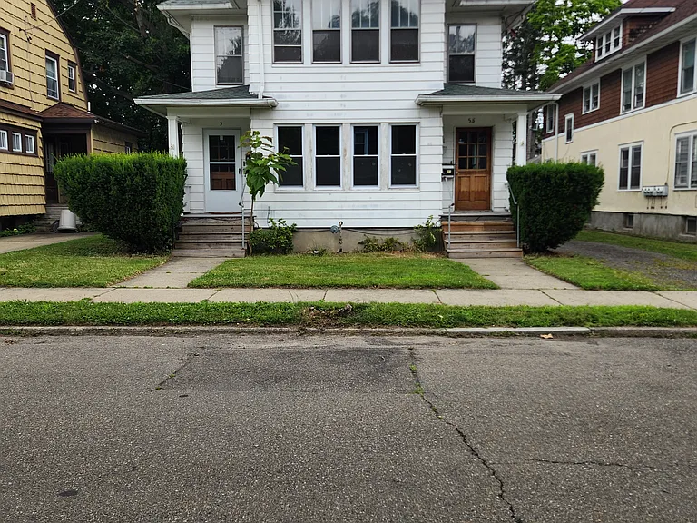 5 Brintnall Pl #1 — Photo 1