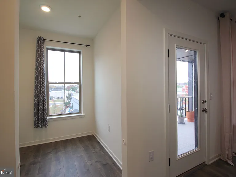 45942 Raven Ter — Photo 17