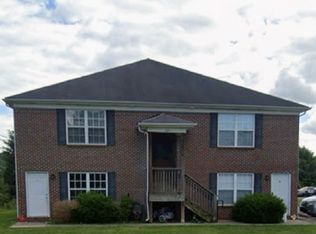 109 Kenilworth Ct., Radcliff, KY 40160