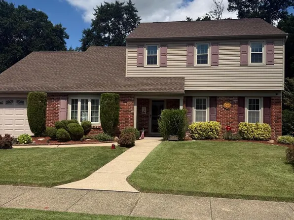 603 Saxony Dr, Fairless Hills, PA 19030