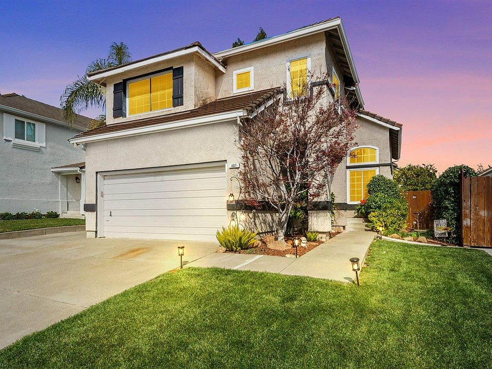 1st image of 407 Rolling Oak Drive