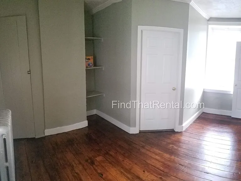 102 N Bedford St — Photo 8