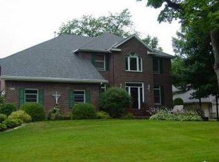 903 Philipp Pkwy NE, New Prague, MN 56071