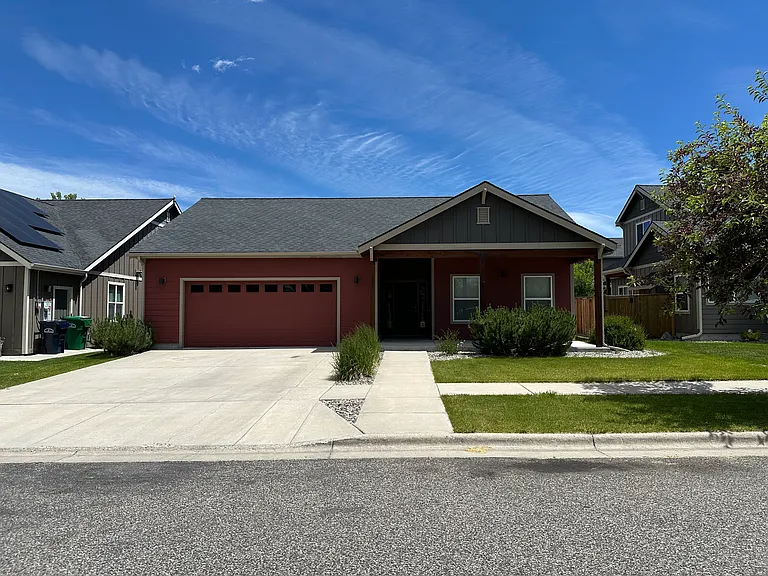 116 S Reliance Ave — Photo 2